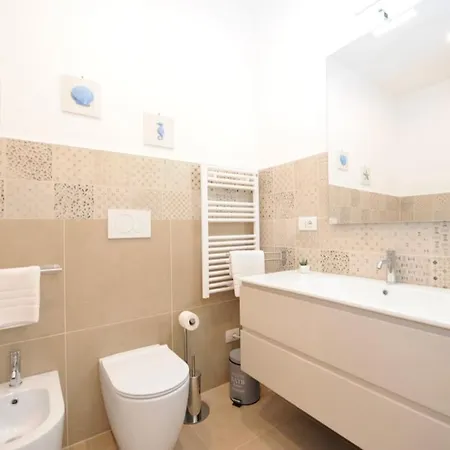 Apartment 2 50m Dal Mare E Parcheggio Privato *